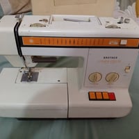 مكينة خياطة • شغالة