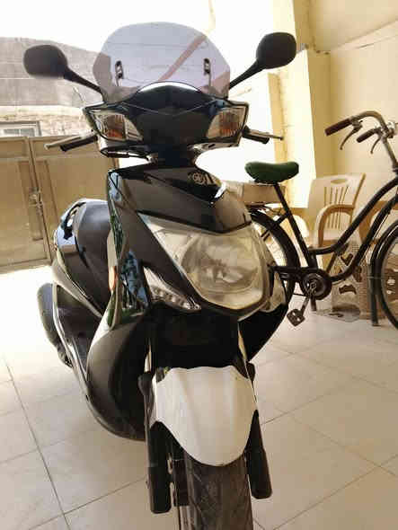 سكنس فحل نوزل لد ياباني خطين قبق بنزين نفخ ستناد حساس علامة البرق الأزرق المميز   كفرات ختم واحد نظيفة جدا جدا. ، مكفولة من فتح اي برغي بيها ..سعرها مليون و 550/تواصل.***********
