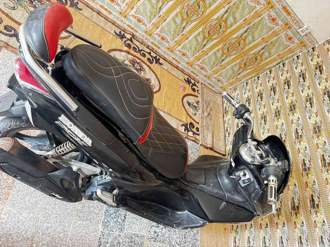 PCX 
جيل اول ياباني 
دراجه مرتبه وما بيها نقص فقط ستان تعليك 
دهن موتل وبانزين محسن
مكاني بغداد المعامل 
والسعر خاص يرحم أهلكم لان هواي ضعفاء نفوس تكسر بل سعر 
متواجد خاص


**إذا كنت صاحب هذا الإعلان وتريد حذفه لأي سبب، رجاءا أرسل رسالة إلى الدعم الفني**