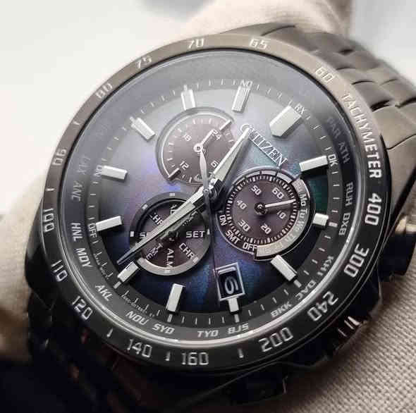 Citizen

Perpetual Chrono A-T

اصدار محدود 2400 قطعة 

متوفر وكالة كامل المرفقات 

ضمان سنة 

قطر43

ايكو درايف 

راديو كنترول ( يمكن التحكم بها عن طريق الراديو )

زجاج مقاوم للخدوش والصدمات 

مقاوم للماء 100 متر 

قياس سرعة الدوران 

سنتر ال12 ساعة منفصل 

كرونوغراف 

منبة 

لومينوس 

توجد خدمة توصيل او يمكن زيارتنا داخل المعرض  

بغداد شارع 14 رمضان مقابل شركة الطيف

***********
