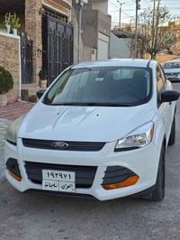 ايسكيپ • ٢٠١٤ • ١٤٠٠٠٠ كم