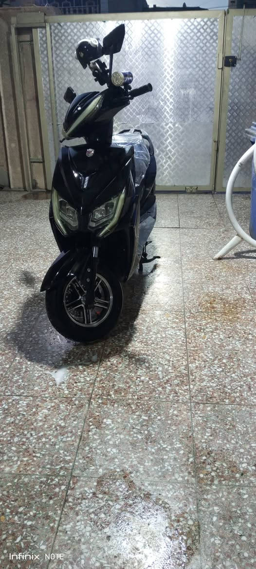 دراجه ماتركس شركه مؤيد طياره سته باتريات كبار نظام بارك و بيك موديل 26 لايت عالي ناصيف زنون نظام اي بي اس و شحن تلفون مكان بغداد البلديات السعر 450 وبيها مجال استفسار على الرصيد فقط واتساب ماكو
***********
