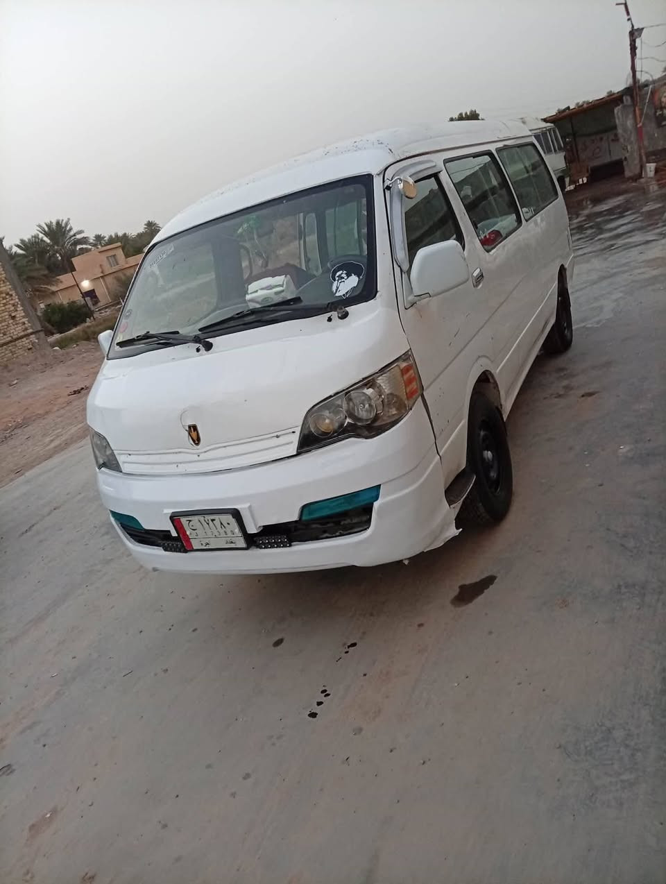 السلام عليكم سياره جنبي اج وان 2013 السياره مكينه وقير وحداديه وتخم تايركهربائيات سياره خير من الله ابيعها موصليه بس ما عليها لا اشاره حجز ولا كل شيء باسم مواطن سياره سعر 35 وبيها مجال حق الجيه بيك خير تدلل اتصل على الرقم *********** المكان حله السياره احله من الصوره
