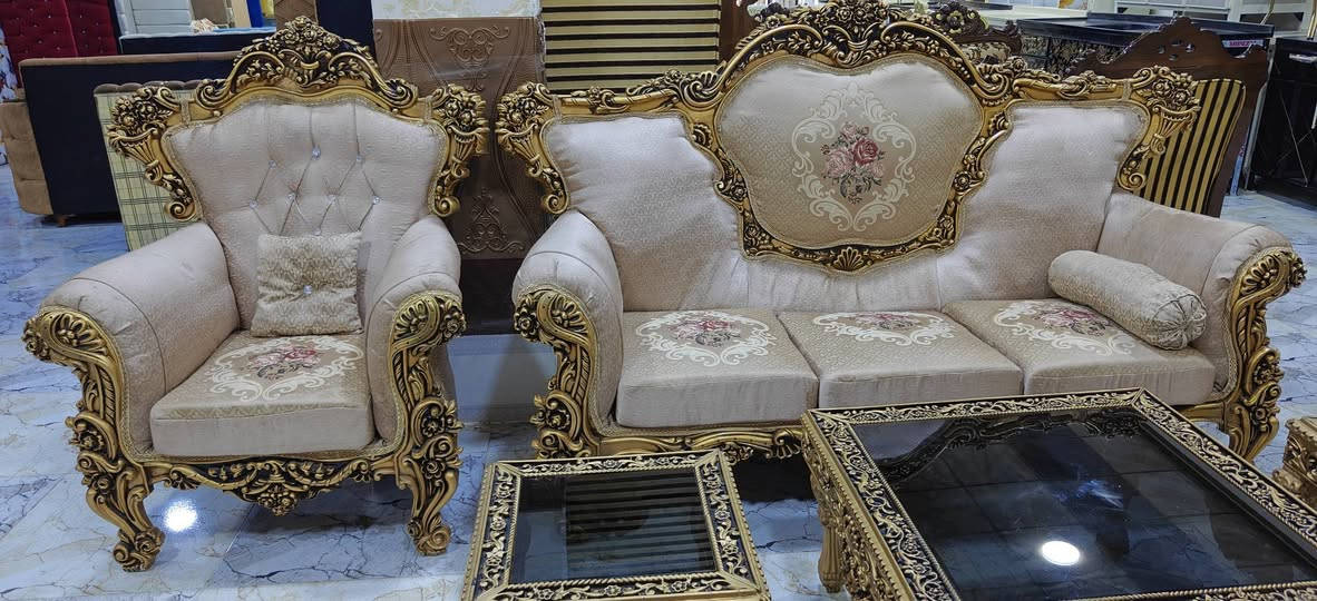 تخم قنفات رئاسي ست قطع نظيف اي عيب ما بيه اخو جديد
معرض ومعمل سند للبيع وشراء الاثاث المنزلي جديد ومستعمل داقوق سايدين العشاير قرب صيدليه النعيم دكتور خليل يوجد لدنيا تفصال قنفات وديوان حسب الطلب وباحدث الموديلات الاستفسار ***********@***********
