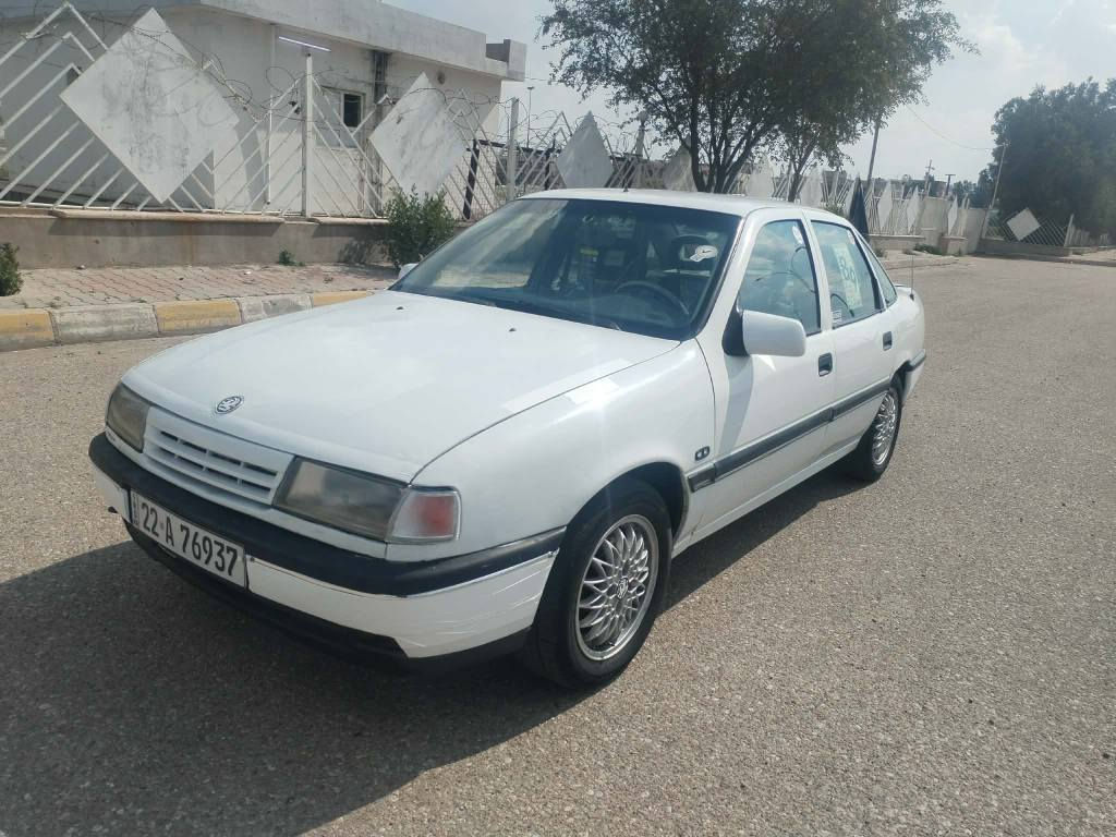 سياره اوبل فكترا موديل 92حجم 20كير اوتاماتيك سياره نظيفه جدا كولشي مابي شرط بدون ضربه بي دفتر بنزين كهربائية كلها شغال تخم صدر جديد سياره على بلاد
سعر 45وبي مجال بسيط عنوان كركوك رقم هاتف *********** كركوك, العراق
