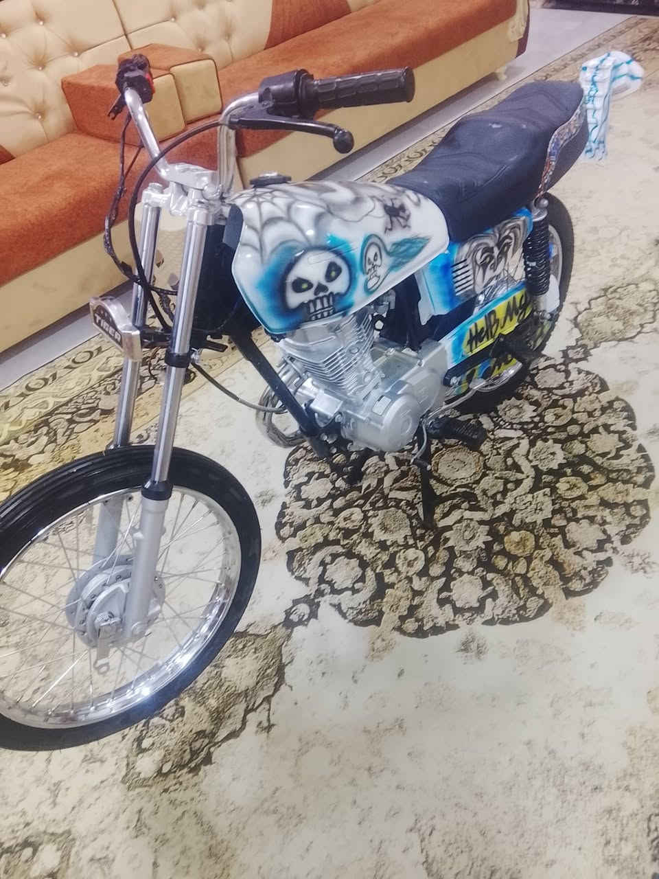 السلام عليكم دراجه نامه للبيع أوراق شاصي17 تعمير 2026جديد بعدهي على السحك مكان القاسم سوق دوهان السعر خاص وهاذه رقمي ***********
