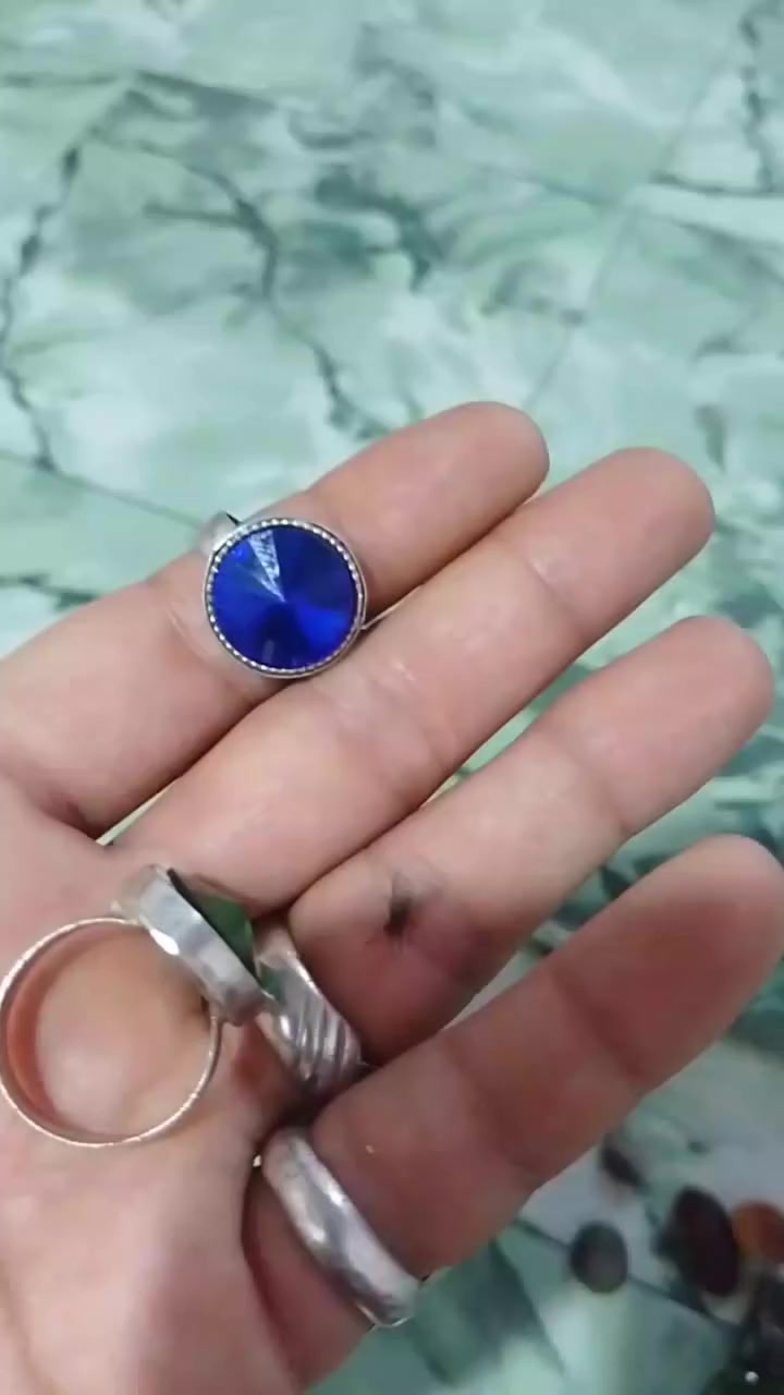 البصره الطوبه والنخيله توصيل ماعدي.


**إذا كنت صاحب هذا الإعلان وتريد حذفه لأي سبب، رجاءا أرسل رسالة إلى الدعم الفني**