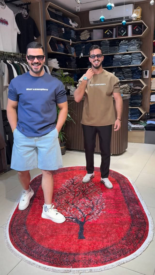 كل جديد وحصري تلكاه يم Am🙂‍↔️
يوجد توصيل لكافة محافظات العراق🤍
للحجز واتساب ***********
عنوان المحل: الكاظمية شارع اكد 👍🏼🤍
#اكسبلور #explorar #ملابس #موضه #إكسبلور
