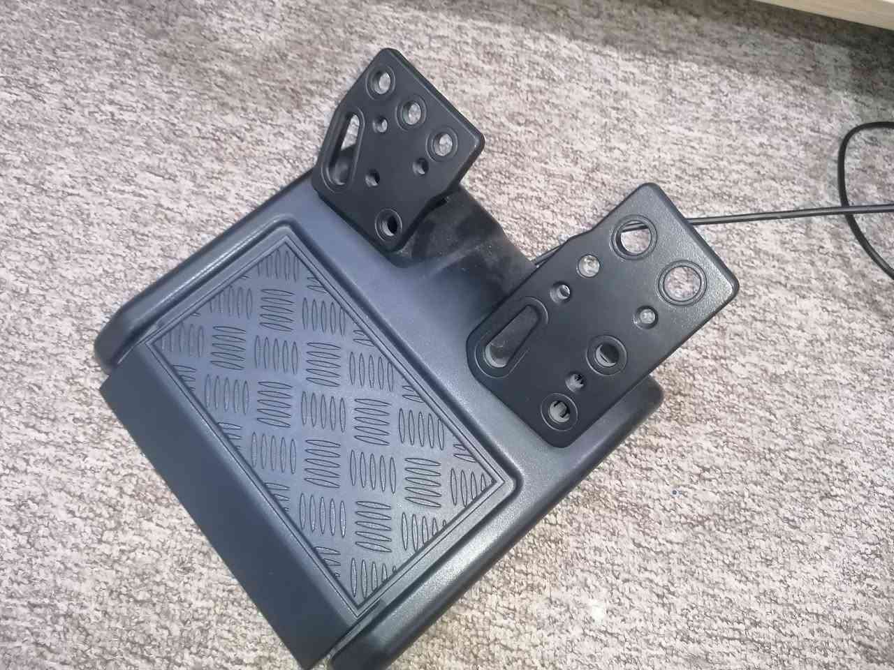 إكس بوكس 360 مهكر مامفتوح ابد جوستك تجاري. وجوستك اصلي نضافة/90%.
عدد الالعاب (156).
ابرز الألعاب||فورزا 2||GTA5||ماين كرافت||رديزندت يفل2.
موقع كربلاء المقدسة .
السعر{150}.
مع دركسون شغال إكس بوكس/بلي 4/3/2.
رقم موبايل/***********/بي واتساب.
