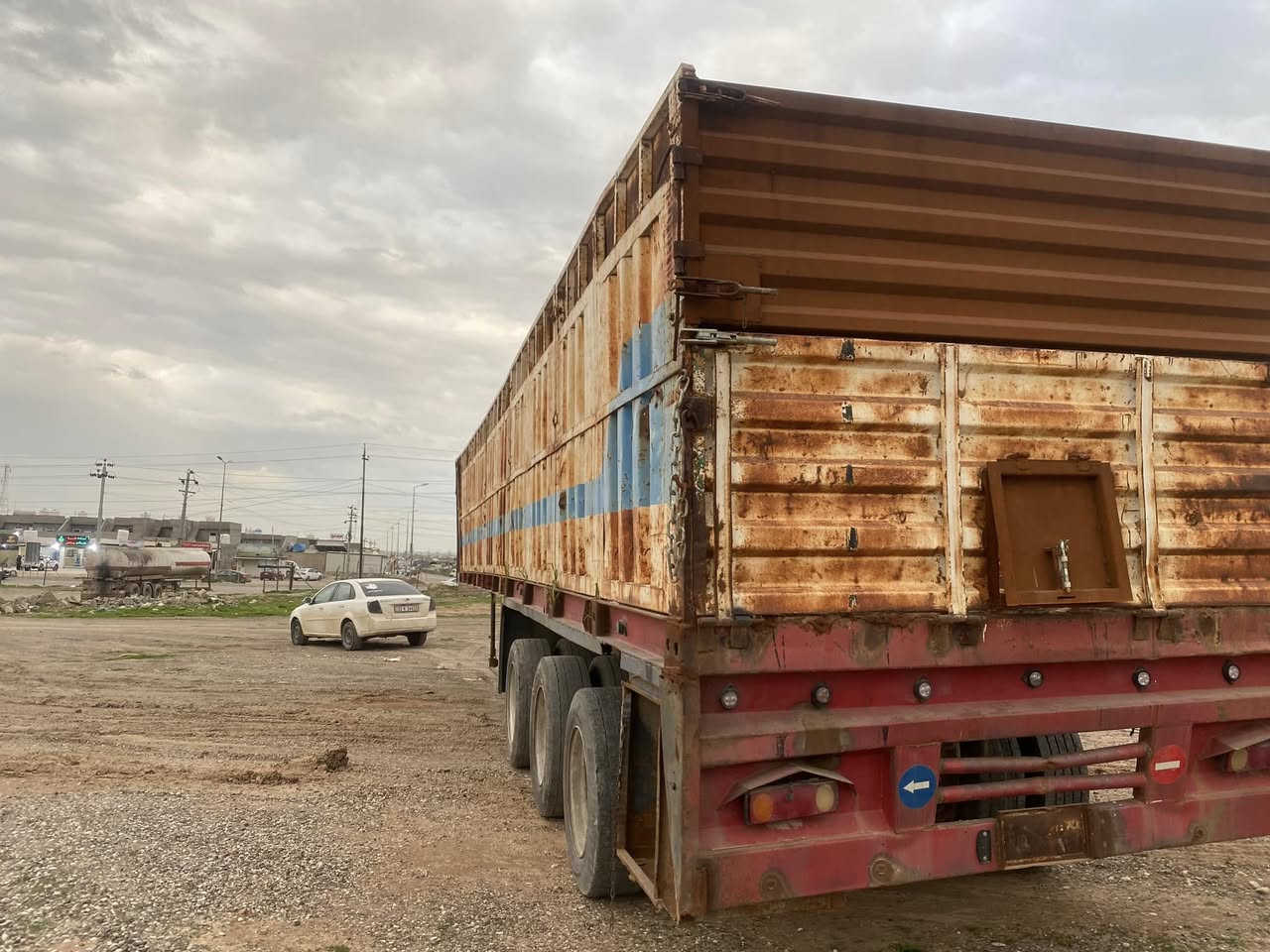 اربیل طريق كوير ***********بي واطساب
لبیح تخم تایر جاھز شاصي اوروبي جاھز مکفول 
سعر نيهاي ٦٠ قفل
