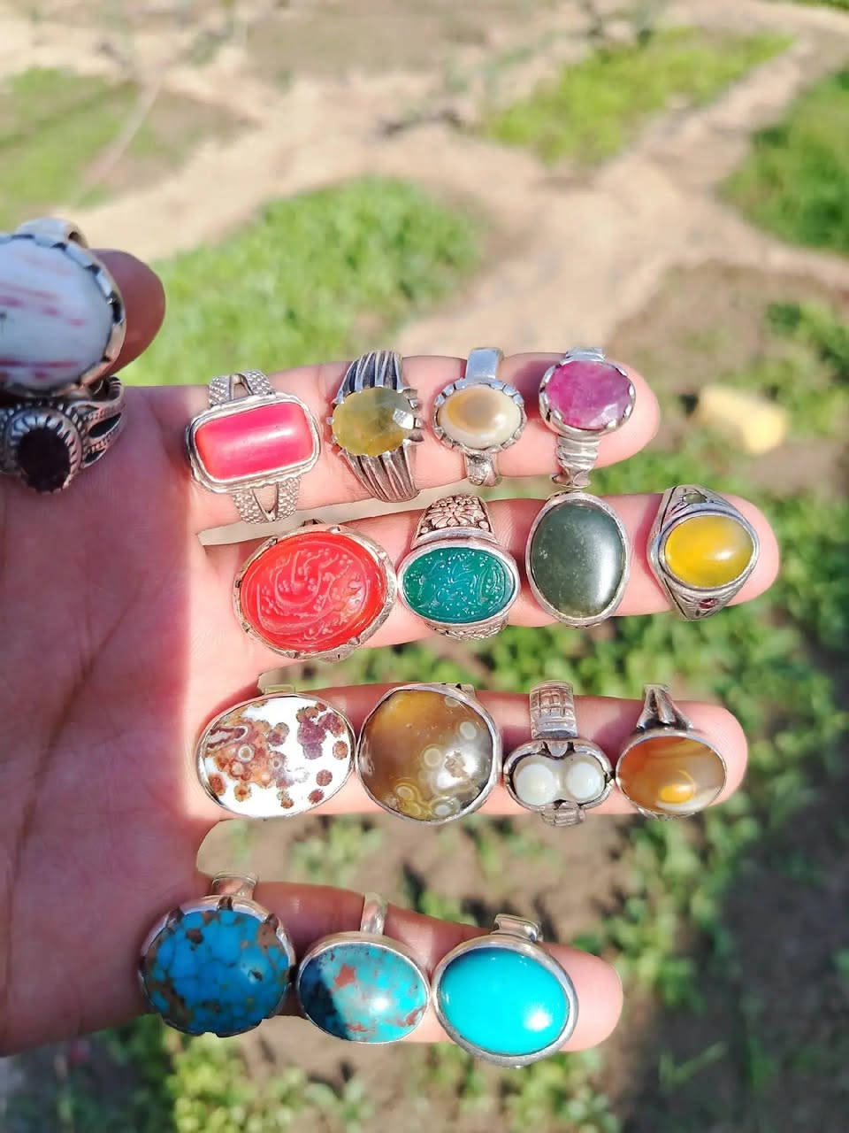 يا الله.. الللبيع شلعه رقمي  ***********
