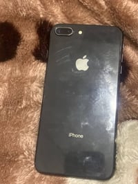 آيفون ٨ بلس • للبيع