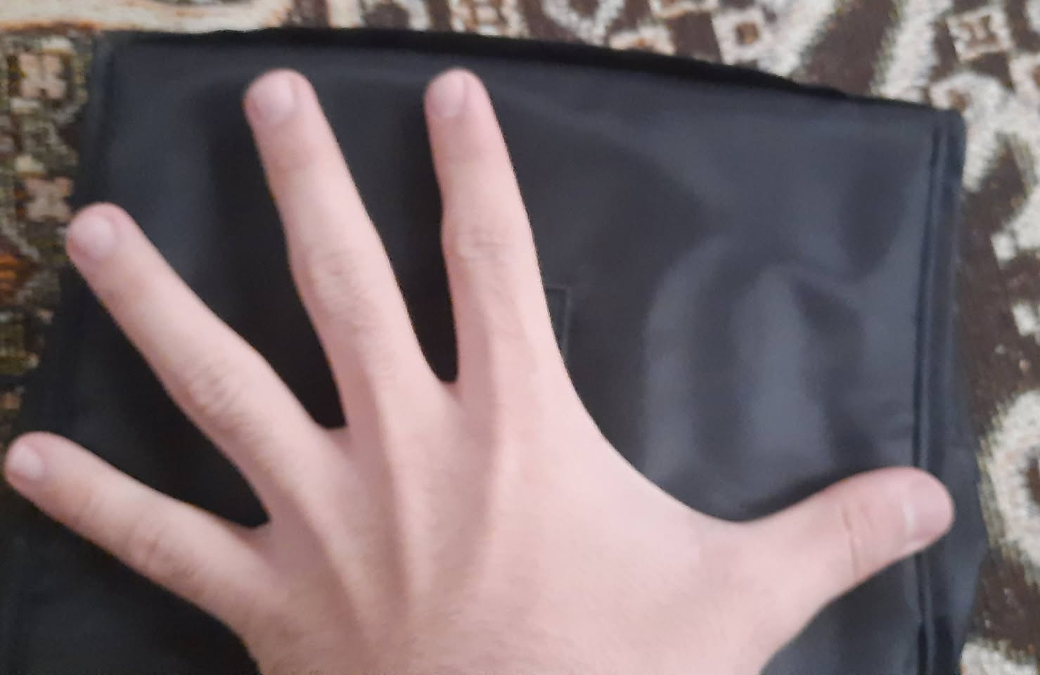 سلام عليكم
جنطة صغيره كلش حلوه وتفيدكم وحجمها شبر على كد الايد مثل ماموضح بصورة وداخلها اكو هواي تفاصيل جميلة
السعر 15 وبيها مجال للطيبين .


**إذا كنت صاحب هذا الإعلان وتريد حذفه لأي سبب، رجاءا أرسل رسالة إلى الدعم الفني**