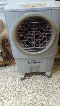 غساله وكنفيره ومكنسه البيع 07807704408