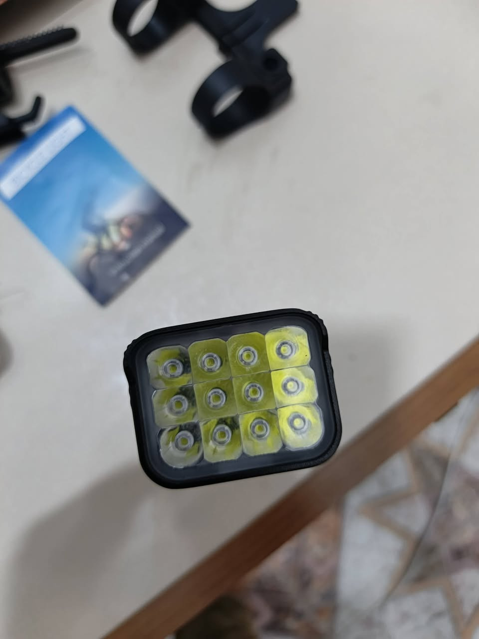 لايت بايسكل وبور بنك 12 لد بطارية ليثيوم يطول اكثر من 50 ساعة شاشة رقمية سعر 20 الف متوفر توصيل جميع محافظات العراق لباب بيتك


**إذا كنت صاحب هذا الإعلان وتريد حذفه لأي سبب، رجاءا أرسل رسالة إلى الدعم الفني**