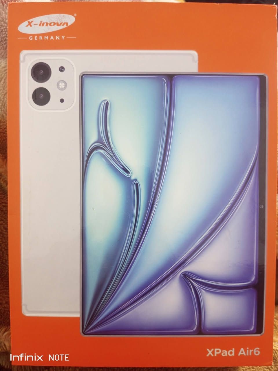 عرض مميز (للبيع أو المراوضة) - X Pad Air 6 بمواصفات عملاقة
​الوصف:
للبيع أو الاستبدال (مراوضة) بلابتوب، جهاز X Pad Air 6 بحالة ممتازة، يجمع بين قوة الأداء للدراسة وسلاسة اللعب في الألعاب الثقيلة مثل PUBG.
​المواصفات الفنية:
​الذاكرة التخزينية: 512 جيجابايت (مساحة هائلة لكل ملفاتك وألعابك).
​البطارية: 6000 mAh (صمود طويل للاستخدام المكثف).
​المتانة: تصميم خاص ضد الصدمات لتحمل العمل الشاق.
​الملحقات الكاملة (Full Accessories):
الجهاز يأتي مع كامل عدته التي تجعل منه "لابتوب مصغر":
​لوحة مفاتيح (Keyboard) أصلية.
​قلم ذكي (للرسم والكتابة والملاحظات الدراسية).
​ماوس لاسلكي.
​شاحن أصلي.
​حماية شاشة (لزقة) + كفر دفتري راقي.
​ملاحظات إضافية:يحمل شريحتين الاتصال 
​الاستخدام: مثالي جداً لطلاب الجامعات والمدارس، وممتاز جداً لمحبي الألعاب.
​الموقع: الموصل.
​خيار المراوضة: متاح الاستبدال بلابتوب (مع الاتفاق على التفاصيل).


**إذا كنت صاحب هذا الإعلان وتريد حذفه لأي سبب، رجاءا أرسل رسالة إلى الدعم الفني**