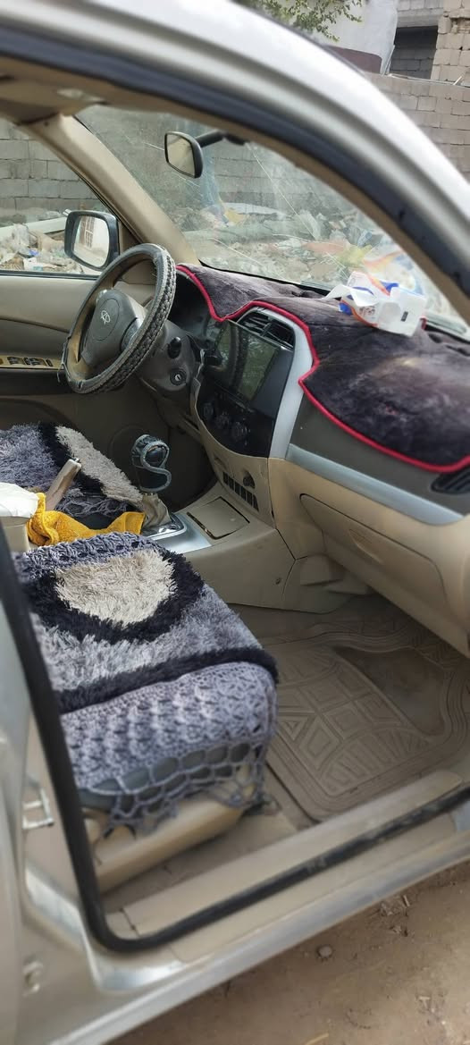 السلام عليكم سياره تيكو2011 رقم بغداد الماني جاهزه السياره بلاديه لا ضربه ولا اخياس ولا تبديل ولا صبغ السيارة كير ومحرك بلادي السيارة مهموله يرادله شويه ترتيب. السعر قفل من الاخير 45 وليريد أقل من هذا السعر ليخابرني رجاءاً
وهذا رقمي ***********.
