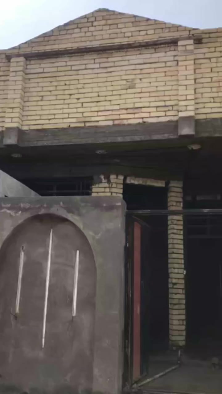 الدار للبيع المساحه (100)بناء جديد نهاية شارع الوسط للإستفسار ***********
