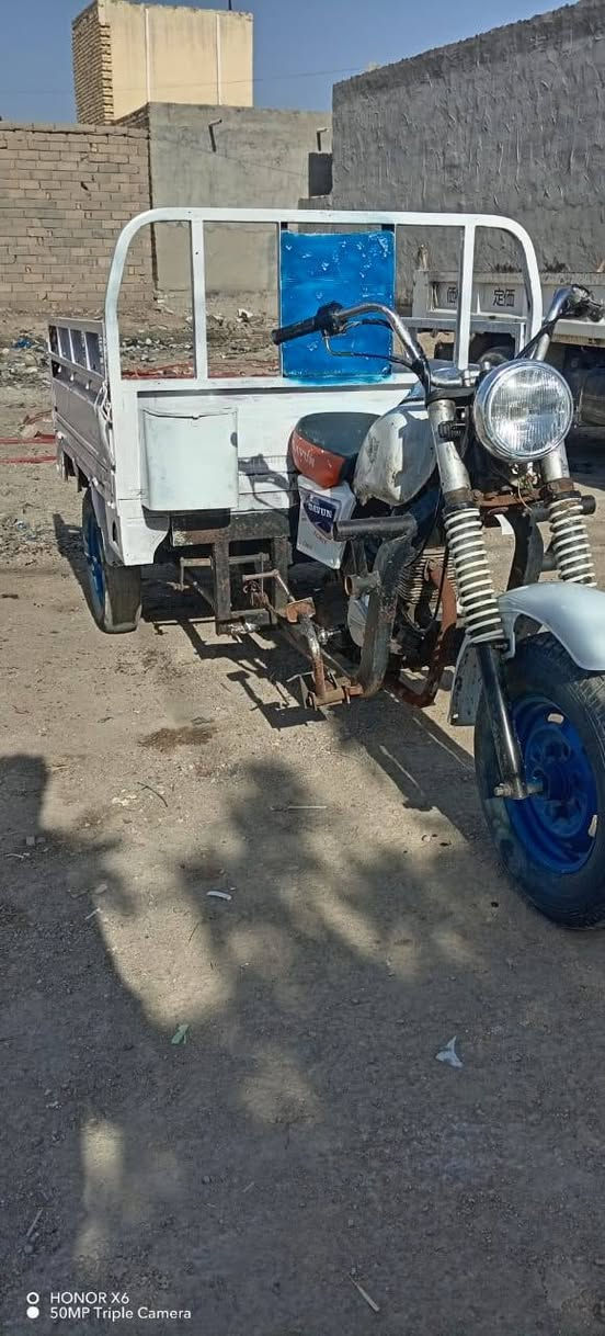 السلام عليكم اخوان مكلف بالنشر ستوته للبيع المكان الغراف ‏‪0783 059 0289‬‏موديل 2014 السعر 650 وبيها مجال اوراق ضايعه‏‪
