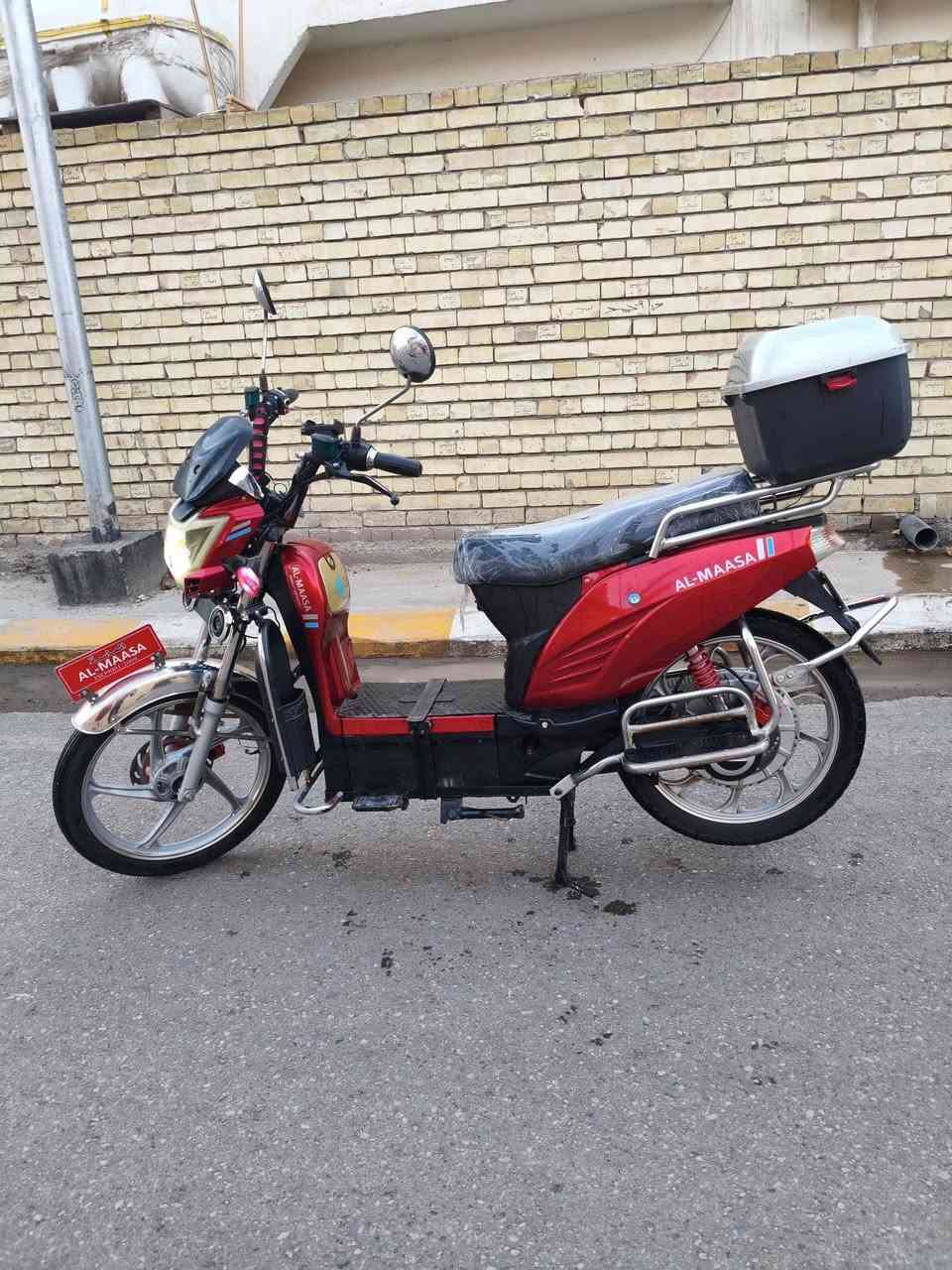 دراجة هارلي نظيفة حيل مناقصها اي شي ..
- البطاريات فووول وعالفحص ..
- مانع سرقة ..
- تشغيل عن بعد ..
- نظام بك رجوع للخلف ..
- لايت عالي ناصي .. اشاير ➡️⬅️ ..
- الدراجة نظيفة وكدامك عالفحص ..
- السعر .. 400 .. وبي مجال ..
- *********** .. واتساب ..
- *********** ..
