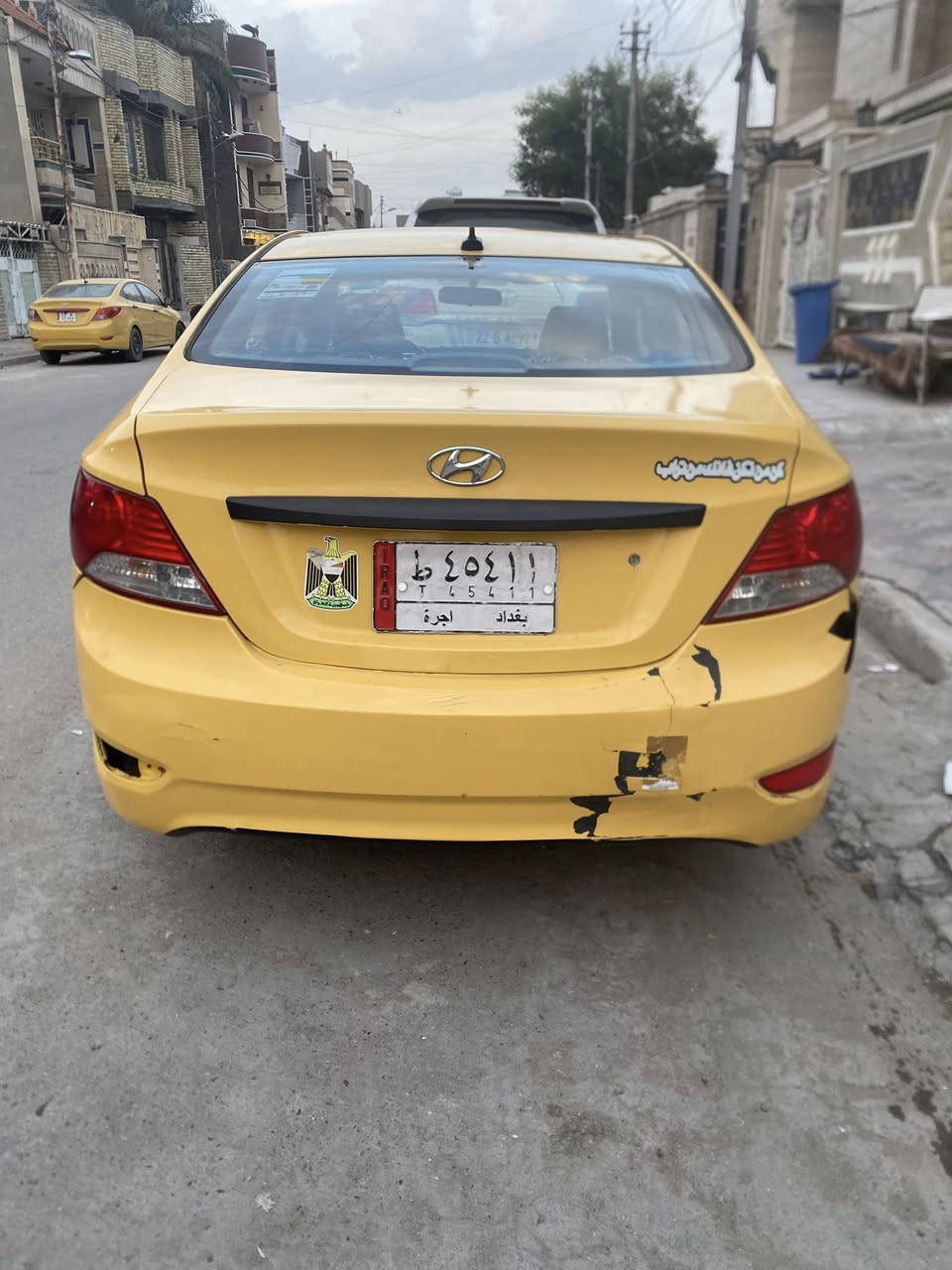 اكسنت 2012 فول مواصفات سعر 73 مكان بغداد 
***********
