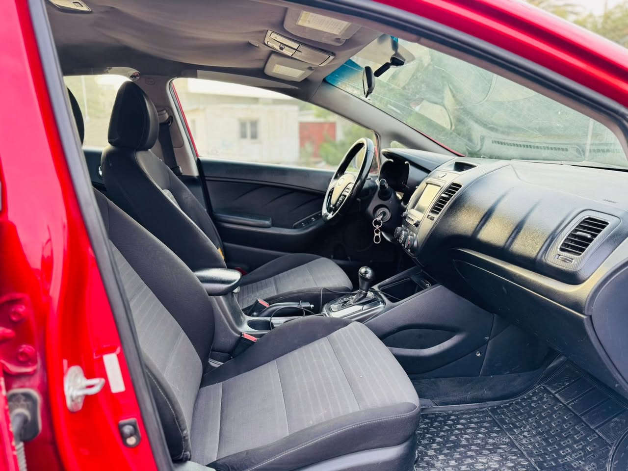 سلام عليكم ؟ بيع مستعجل
فورتي 2018  اربيل 

السعر 115 $ وبيه مجااال بسيط 

اتصال :***********

سياره حااادثه فقط جاملغ بارد راجع نفسه + باب صبغ فقط مرفوق السونار بالمنشور 

 
محرك مامفتوح 
محرك كير تبريد تخم تاير شرط كفاله 
محرك 2000 دوش 

كير at
سياره ماشيه83 mi
مواصفات نص فوول 
نقاط عمياء 
حساسات خلفيه 
اشاير بالمري 
شاشه كامره خلفيه 
تحكمات استيرن 
ثلاث انضمة قياده 
سياره جاهزه ونضيفه و ب عااافيه ع ياااخذه 

بغداد
