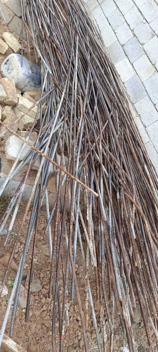 وجد شيش وكراني  مستعمل نضيف
البيع 
‏‪***********‬‏
