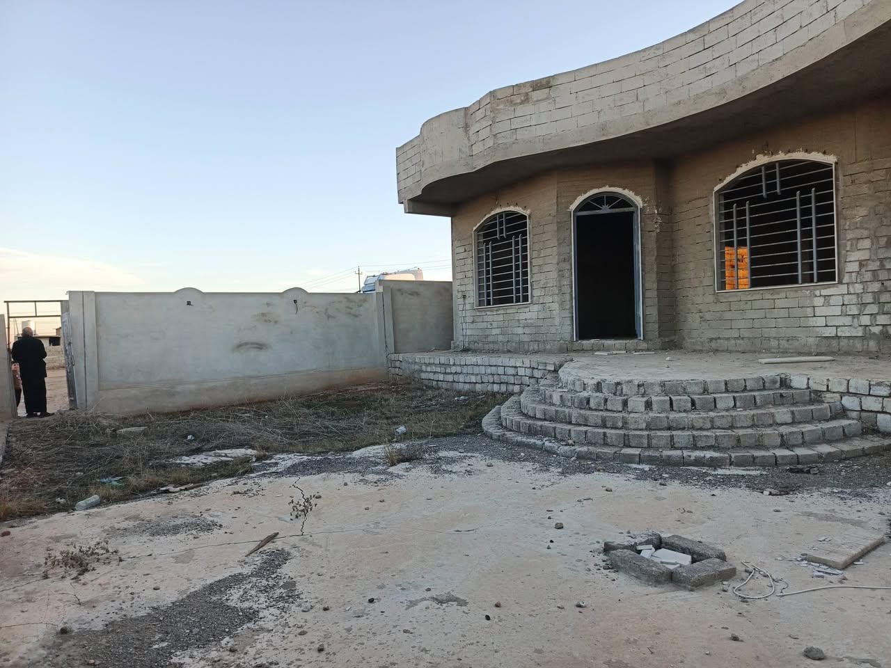 السعر 80 وبي مجال الستفسار انتصال على رقم ***********# او
