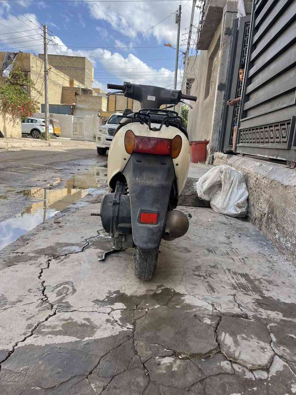 سلام عليكم دراجتين ساسوكي طافيات السعر ٢٠٠ الدراجتين سلف هندر كهربائيات كلهة شغاله


**إذا كنت صاحب هذا الإعلان وتريد حذفه لأي سبب، رجاءا أرسل رسالة إلى الدعم الفني**