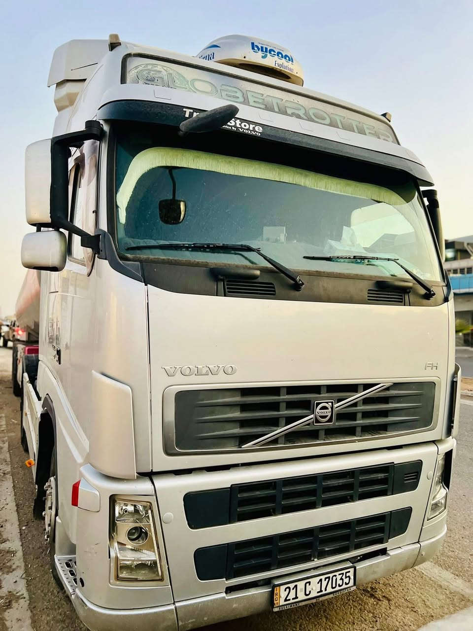 ڤاڵڤۆ بۆ فرۆشتن
رەقم سلیمانی 
مۆدێل 2008
حەجمی 480
ینجکرت
تۆماتیک 
ڕیتایدەر
ئەکسل بەرینە
سەنەوی تازەیە 
تاقم تایەی تازەیە

***********
