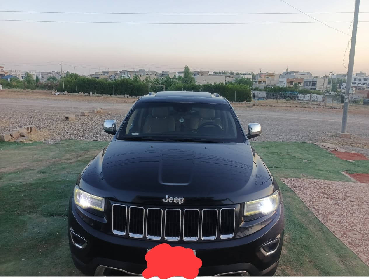 السلام عليكم جيب كراند شيروكي 2014 خليجي بدون صبغ بيها مكانين بارد اقل الشبر مواصفات كير طيارة 10نمرة شفتات سلايت تحكمات مود درايف دبل اكسل تحكمات جبليه داخل اصفر كشنات كهرب بصمات تشغيل وبصمه ابواب بجم اوفر لاند زركات لايتات كهرب تحكم كهربائي دبل بصمه شركه هزه وفحص جديدة تايرات جدد سرفيس كامل شركة مهند شاشه اصلي 12 ايرباك بردة خلفي شركة محرك بشرط برغي مامفتوح بيها كير بشرط خطم امامي خلفي جديد زركات لايتات ليد داخل اصفر تبريد مركزي سبير منازل ماشية 150 حقيقي ماوس تحكم قيادة مكفولة من الضرر والدعم والحادث صفرة شركة السيارة بسمي شرط التحويل والغرامات السعر 215 وبيها مجال وترهم مراوس حسب القناعة
***********
***********
مكاني اربيل 
سونارها موجود
