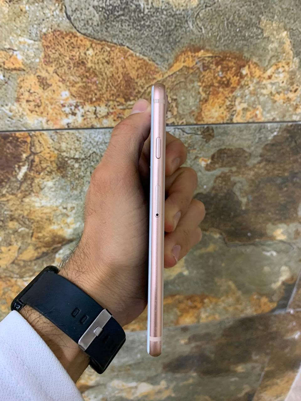 ‏جهاز للبيع 8 ‏ ‏عادي  ‏ذاكرة 64 ‏ ‏بطارية 100 ‏جهاز نظيف   ‏السعر 90👾***********واتساب🤙🏽￼￼￼￼￼￼￼￼￼
