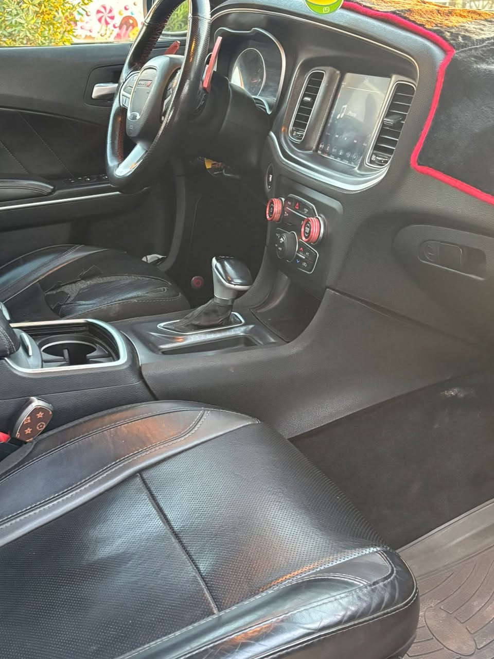 السلام عليكم 
للبيع جارجر sxtبلاس فول مواصفات 2018
كشنات تدفئه تبريد
فتحة سقف
ماشيه ٩٢الف ميل
ضرر امريكا موضع بالصور
بدون تبديل فتح دعاميه فقط
21000
وبيهه مجال حق الجيه
مكانهه ديالى بعقوبه 
ه ‭٠٧٧٠ ٠٣٨ ٦٣٣٦‬
