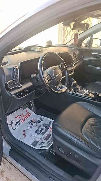 السلام عليكم كيا سبورتج للبيع موديل 24 امريكي الظرر بلصوره بدون ايرباك ودواخل تبديل قطعه وحده ماشيه 11 الف بدون ارقام بعدهه السياره جديده سعرهه 215 مكانهه بغداد ***********
