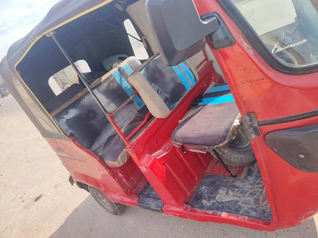 سلام عليكم تكتك ١٩رقم وسنويه بغدادانكليزي تحويل ثاني يوم بياع حي العامل ٤٦٠٠سعره ***********
