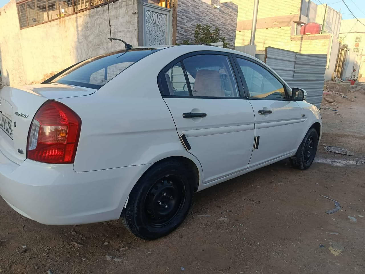 سلام عليكم اكسنت للبيع موديل 2011 موصفات مذكوره بلفيديو شراي يتصل او خاص مكاني نجف حي نداء ***********
