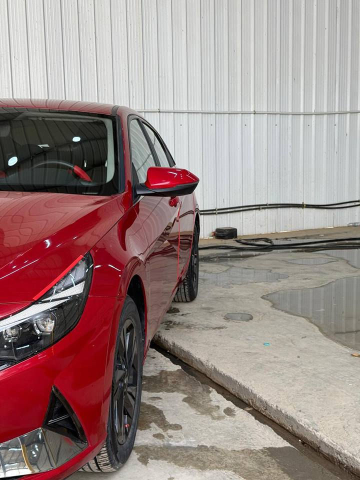 السلام عليكم 
النترا  وارد خليجي موديل 2023 رقم ذي قار معوقين  دولي  بيها تبديل بنيد فقط والباقي مكفول ماشيه 62 محرك 1600 وكير وحداديه وتبريد كله جاهز السياره جديده وجاهزه استخدام شخصي السعر 152 وبيها مجال 
للاستفسار *********** ناصرية, ذي قار
