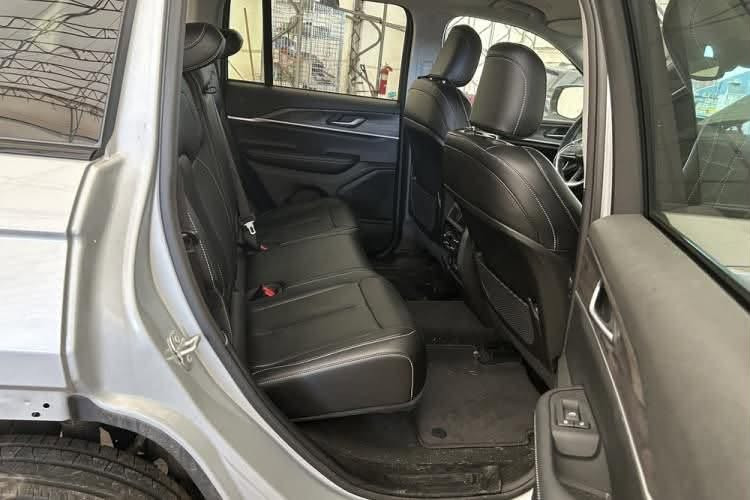 ⭕️ للبيع — Jeep Grand Cherokee Limited 2024
🚙 جيب كراند شيروكي لمتد 2024

المواصفات:

✅ المحرك: 6 سلندر 3600
✅ الممشى: 16,770 مايل (26,989 كم)
✅حادث فقط جاملغ امامي +خلفي
✅ السيارة خلال أيام تصل إلى الحرة

💰 السعر: 21,500 دولار واصل للحرة + (215 دولار ورقة)
السعر قابل للتفاوض

📌 بالإمكان إدخالها على كتاب الشهداء أو الحرة

للمزيد من المعلومات والاستفسار:

📞 ***********
📞 ***********
