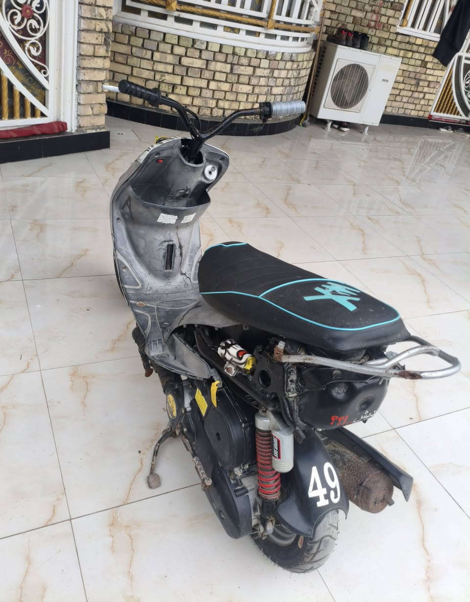 السلام عليكم
دراجه للبيع ماكس قچمه السعر 550 مكاني البصره قضاء المدينه 
التواصل على الرقم ***********
