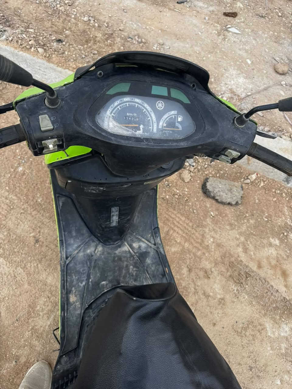 السلام عليكم دراجة كرستال فراشة للبيع نضيفة عليهه مكينة جديدة مال حاوية مكانهه حلة شارع 60 استدارة علي بقلي معروضة ب 400 وبيهه مجال للاستفسار ***********

