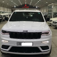 جيب كراند شيروكي 2022 خليجي وكالة هارلم فئة S ام الرادار فول 1/1  ماشي...