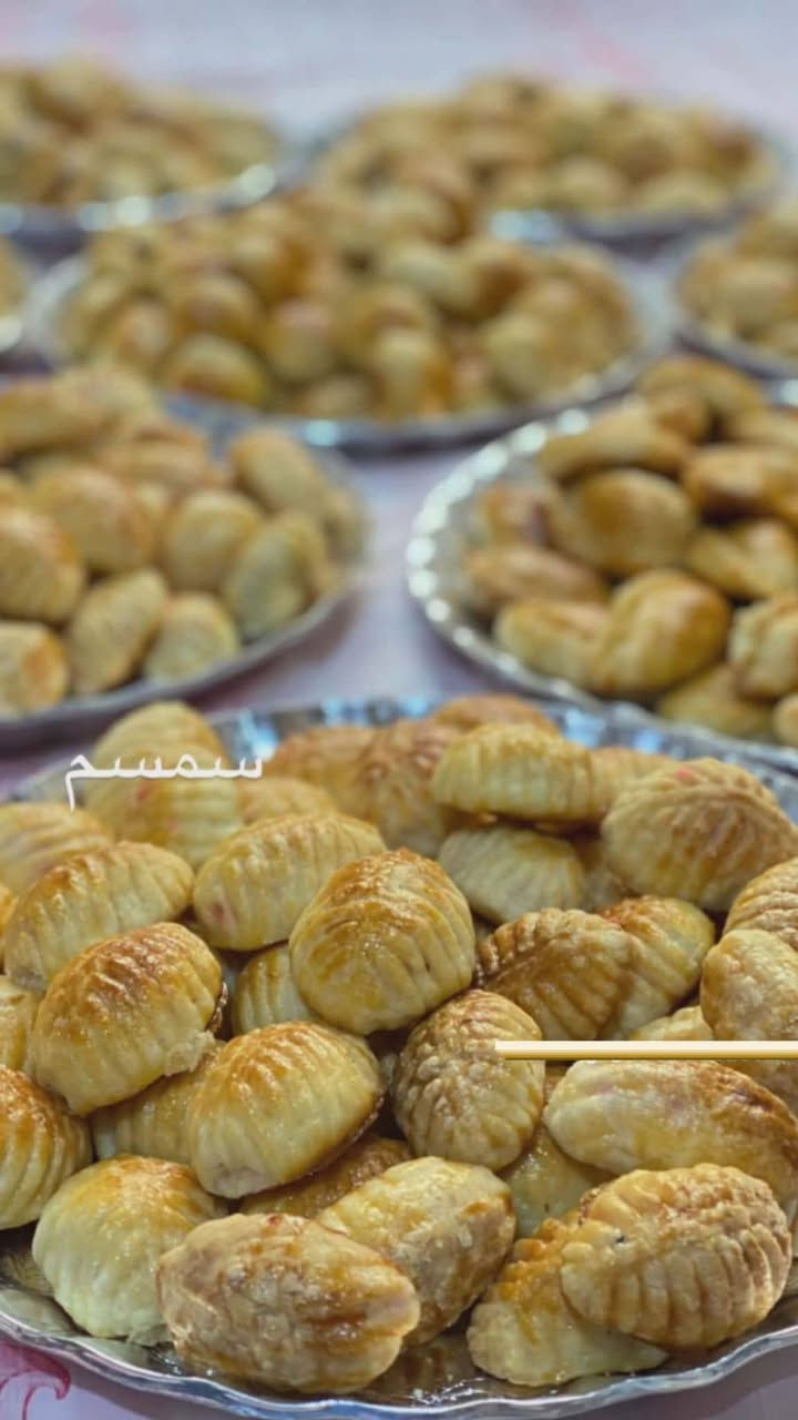 السلام عليكم 
يوجد كليجه مشكل كيلو 7
وخفيفي 5
وكيك شاي على 5و3
وهذا شغلي بالصور 
توصلك حاره وجننن وتموع بالحلك
مكاني الرحمه


**إذا كنت صاحب هذا الإعلان وتريد حذفه لأي سبب، رجاءا أرسل رسالة إلى الدعم الفني**