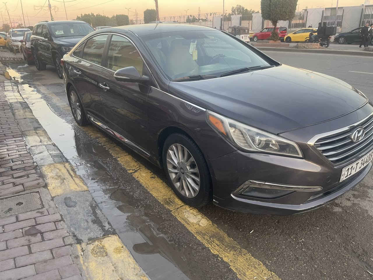 سلام عليكم
سوناتا 2015 فول عده سلايت لمتت مواصفتاه معروفه بسمي 
صور حدث للمنشور مابيه اي نقص من صدر وتاير كير محرك ماشيه 115 
ماكن سيار بغداد 
سعر 115 بيه مجال 
حدثه بنيد جاملغ باب سياق 
***********
