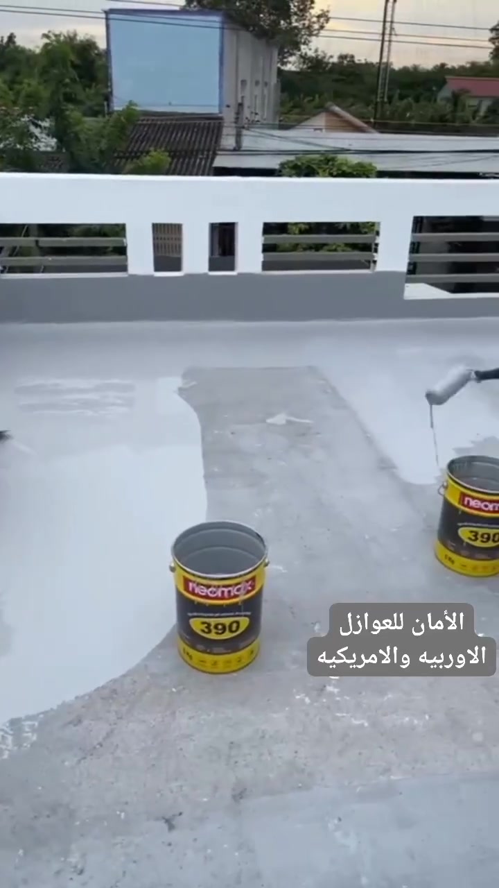 عمل عازل  السطوح الجوانب من الرطوبه وتسرب الأمطار والحراره *********** يوجد واتساب
