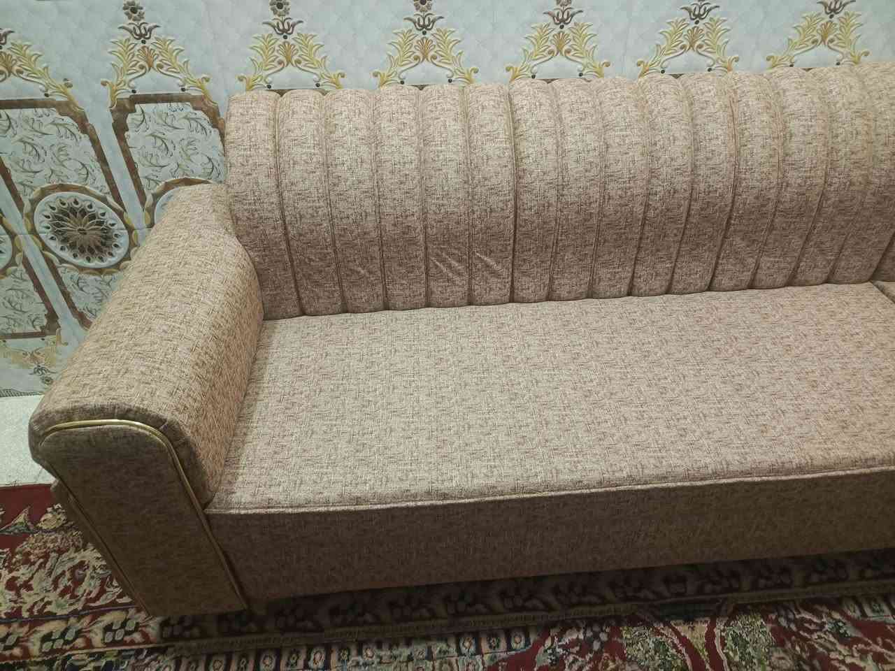 اسلام عليكم ديوان 11مقعد جديد غير مستعمل تسكام دراجه أوله كله بلوك بي ضمان 3سنوات مكاني حله نادر الثانيه عله الخدمي ***********واتساب
