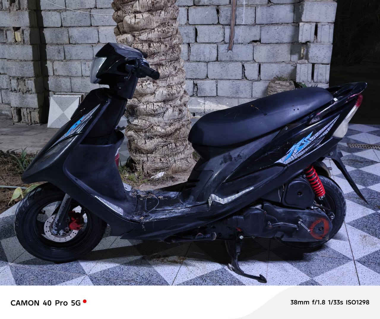 سلام عليكم دراجا للبيع ماكس عدله دراجا جديده صالها شهر طالعه من المعرض كهربائيات شغاله شلعه معدل طيران تج تفحص وشوف مكينه برغي مامفتوح بيها دراجا ختم واحد كلا بلادي مكان كربلاء مكلف بل نشر رقم راعيها
***********
