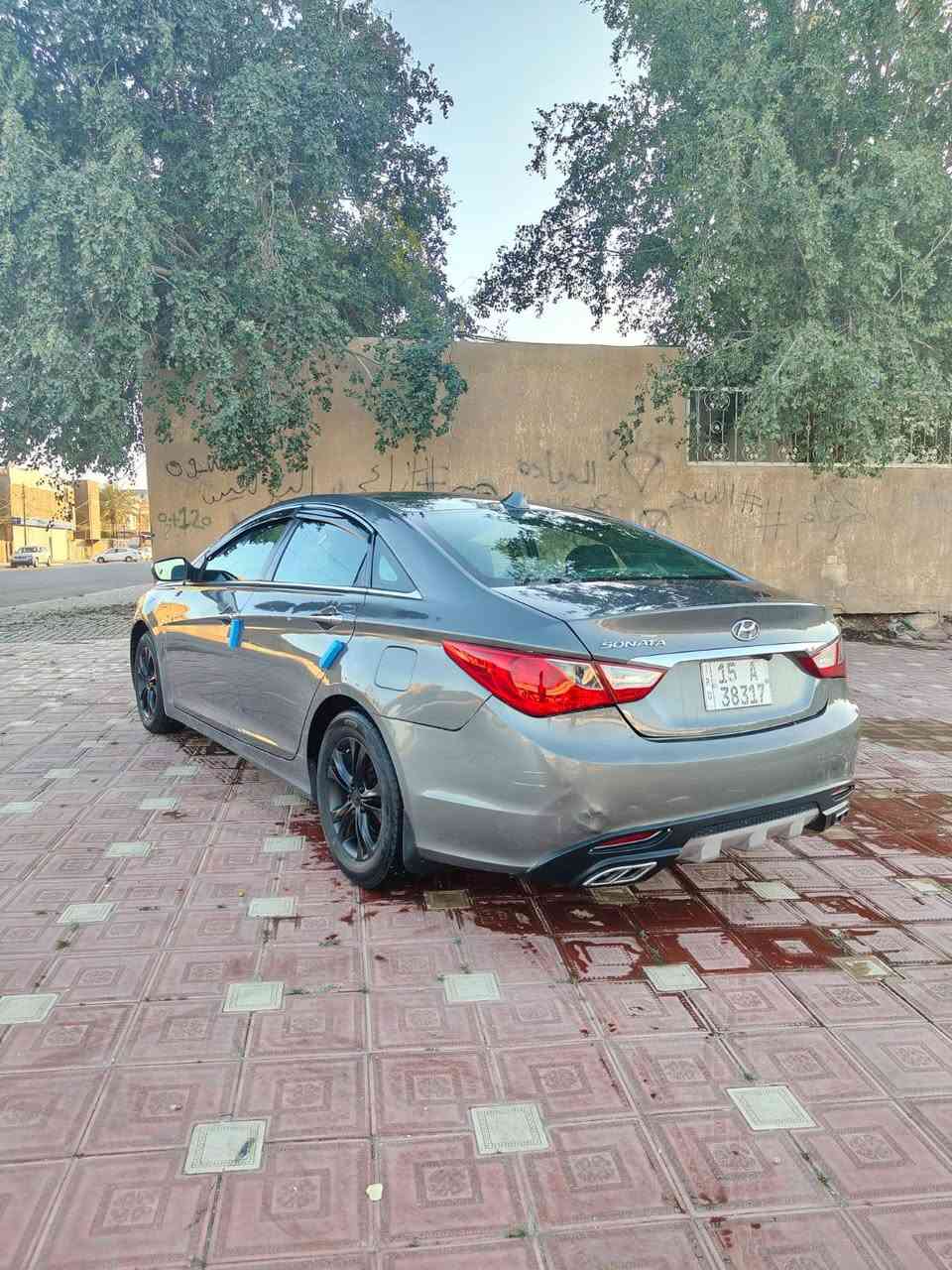 السلام عليكم سوناتا للبيع رقم امبار انكليزي اي مرور تداور تحويل ثاني يوم سنويه جديده رقم جديد هزه جديده وارد امريكا حادثة جاملغ شويه من البنيد مكينه 2400 بيها صبغ أثر جراد مكينه وكير وحداديه تبريد ثلج  وتخم تاير وكهربائيات مكفولات سياره كل نقص مابيها جاهزه السعر 88 رقم الهاتف  *********** مكاني كربلاء اخوان مكلف بالنشر
