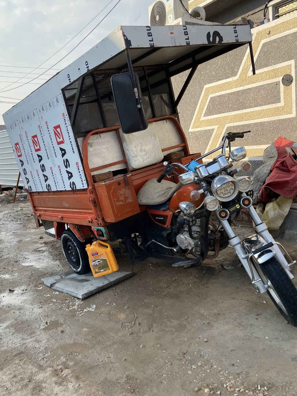 السلام عليكم ستوته موديل 18 محرك 2020 اوراق اصولي 
كهربائات كله كامله وشغاله محجر شوفت عينك هوه وتغليفه الستوته ما عايزه شي سعر مليون و800 وبيه مجال بسيط 
مكاني كربلاء سيد سماعيل 
رقم الاتصال :***********
