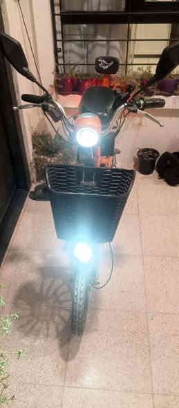 العنوان ،،،الحبانيه
الرقم ،،،***********او ***********
السعر ،،،،400بيه مجال
بطاريات ،،،،4مبدلهن قبل اسبوعين جديدات
