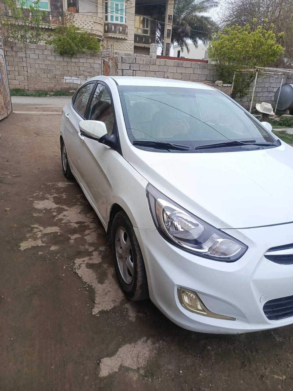 السلام عليكم اخوان اكسنت13 للبيع بدون صبغ شرط بس الدوسات محرك 16/السعر100صلاح الدين الشرگاط قرية السويدان ***********
